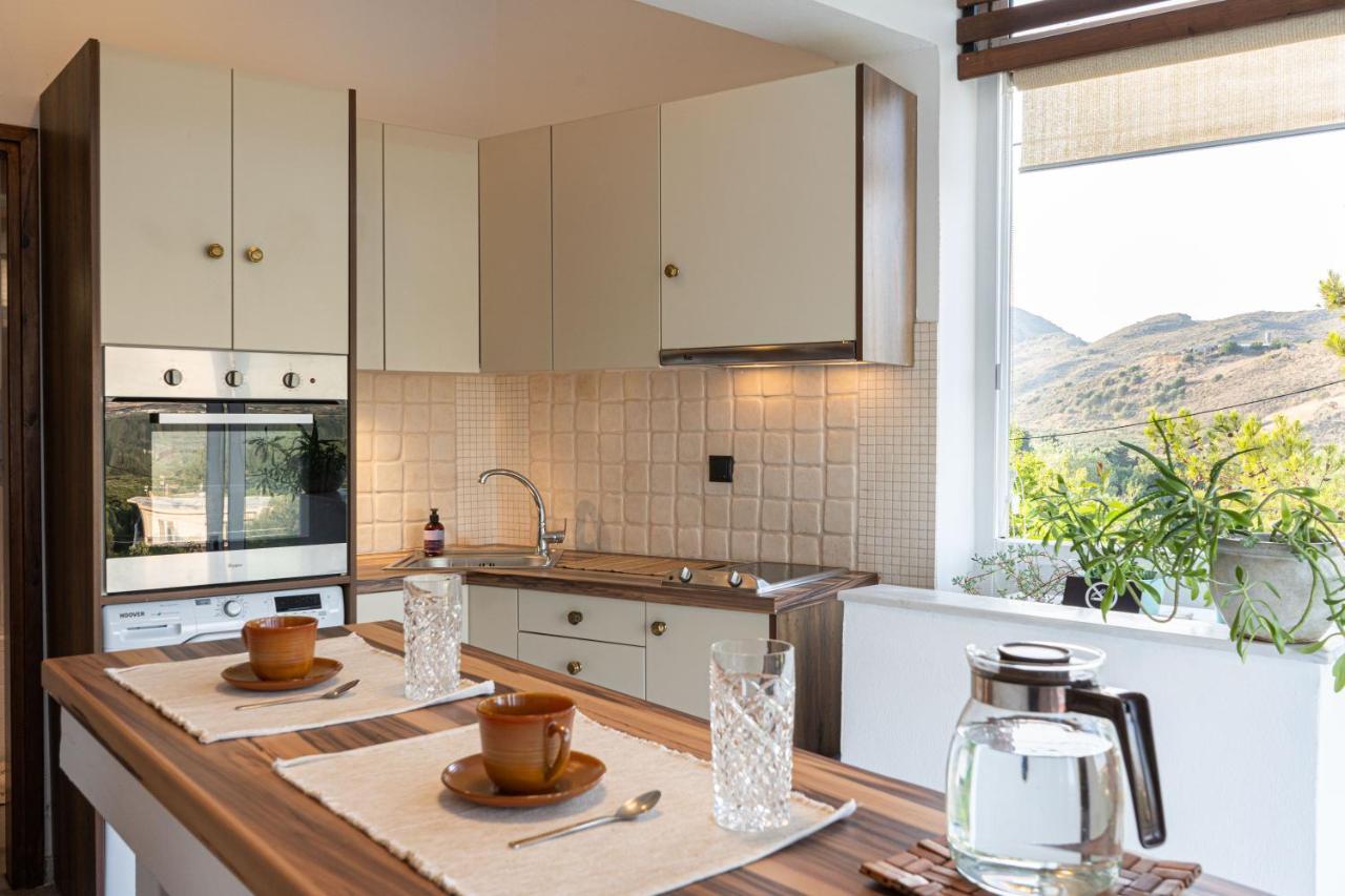 Arismari Cretan Holiday Home Angouseliana Luaran gambar